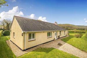 Photo 1- click for photo gallery